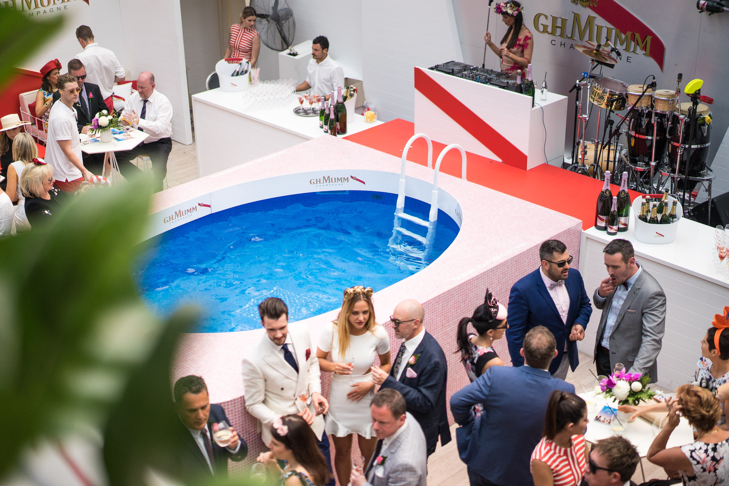 ghmumm-roddgunn-melbourne-spring-carnival1